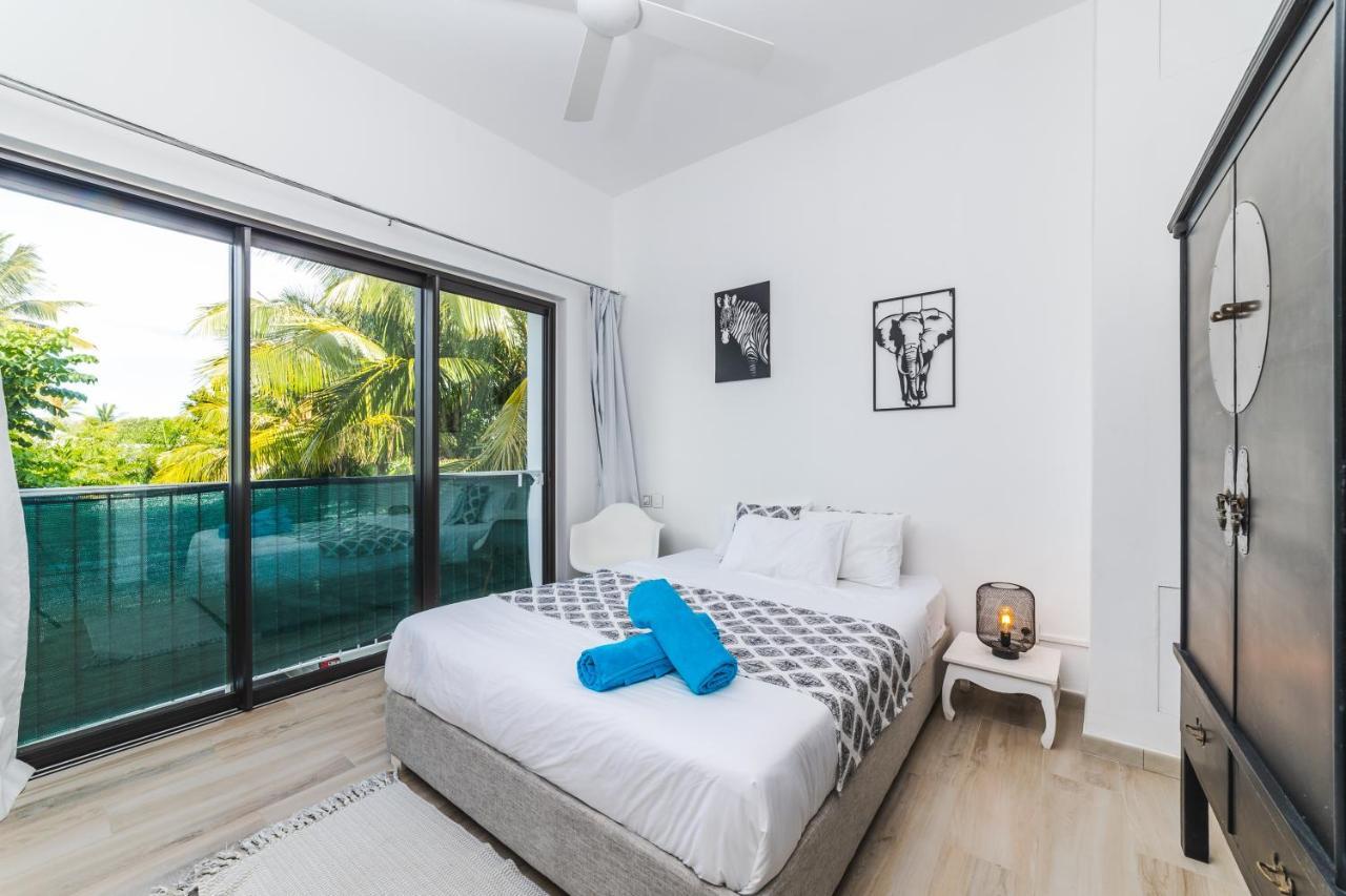 Blue Residences- Ground Floor Two Bedroom Apartment Grand Baie Esterno foto