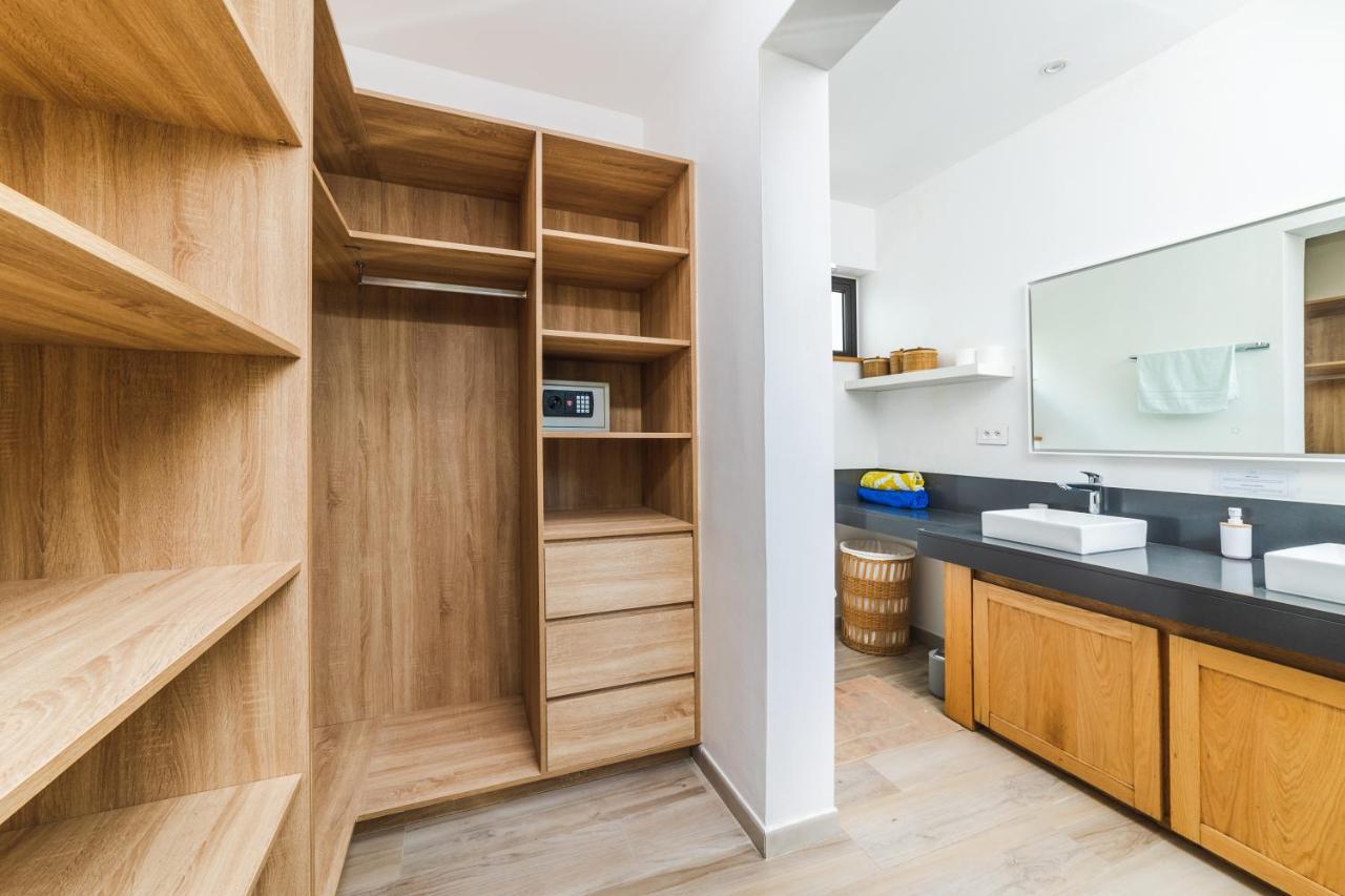 Blue Residences- Ground Floor Two Bedroom Apartment Grand Baie Esterno foto