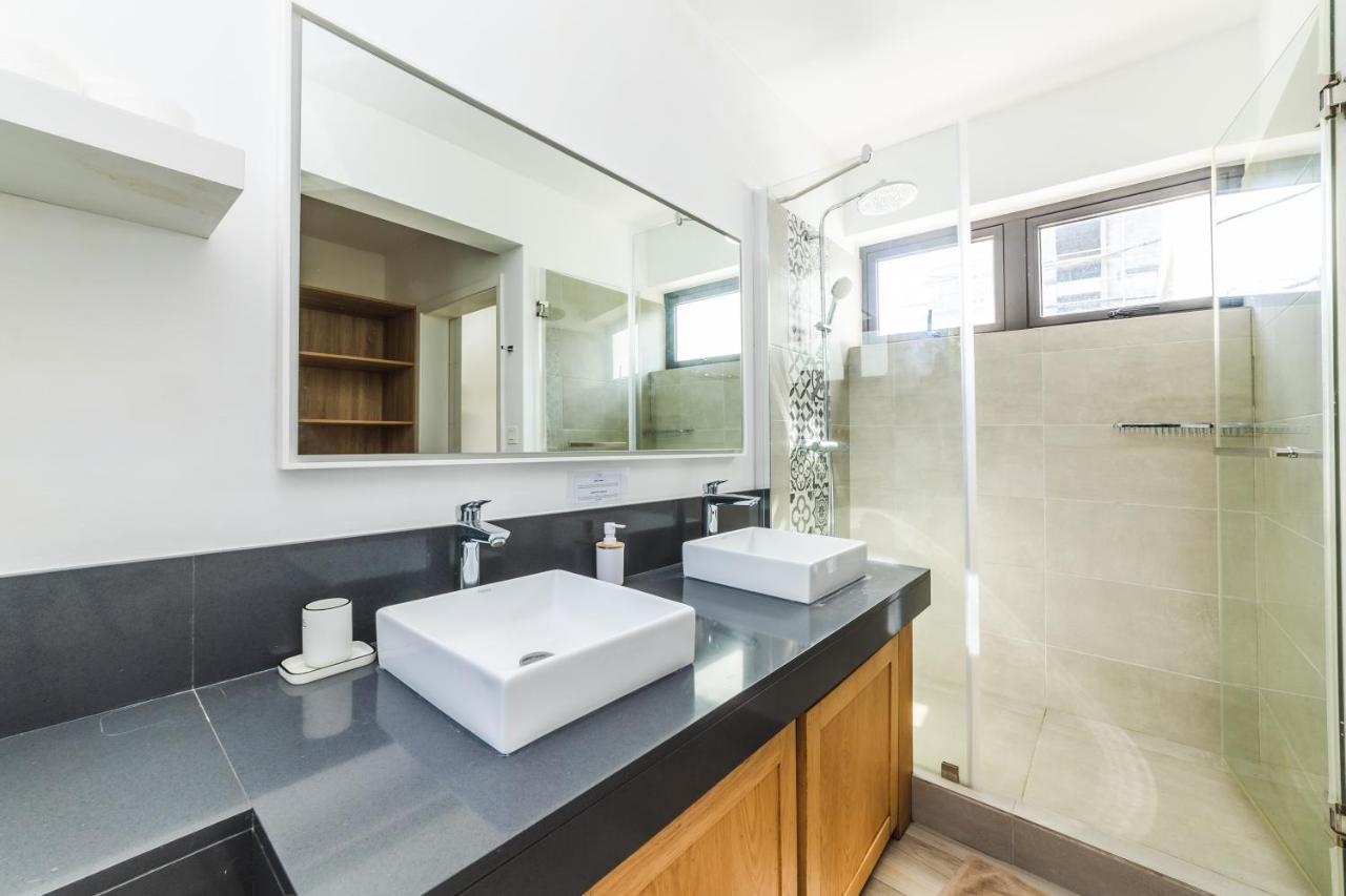 Blue Residences- Ground Floor Two Bedroom Apartment Grand Baie Esterno foto